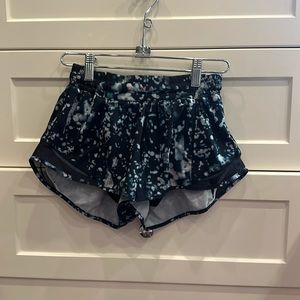 Lululemon hotty hot low rise shorts. Size 4.